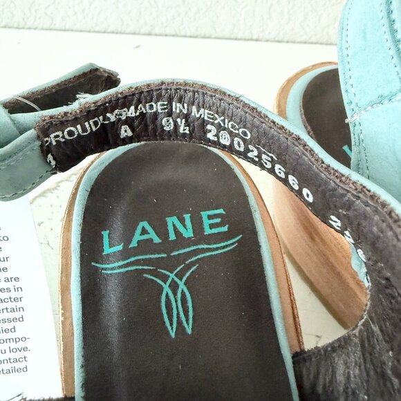 Blue and Brown Ankle Boots with Western Design - Picture 11 of 13